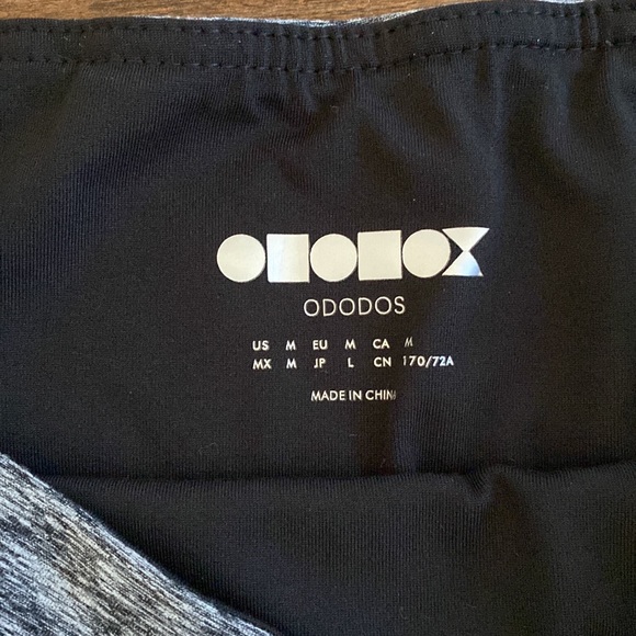 ODODOS - Leggings - Grey Heather - Pockets! - Medium - Picture 3 of 5